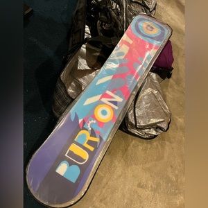 HUGE DEAL! Complete Women’s Snowboarding Kit